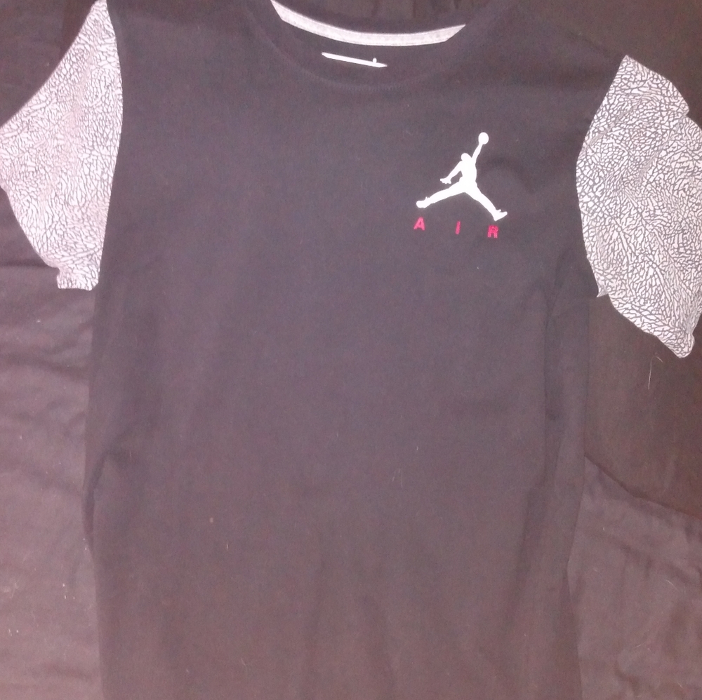 Jordan tee